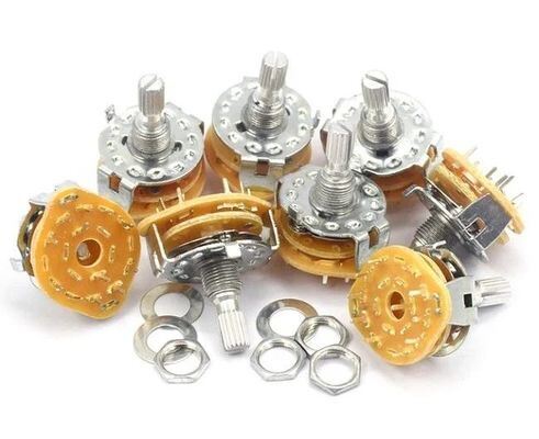 品質 無料サンプル メタル丸型軸 25mm 1 極 3 位置 4 位置 12 位置 電圧選択器 アルファ RS25 回転スイッチ 工場