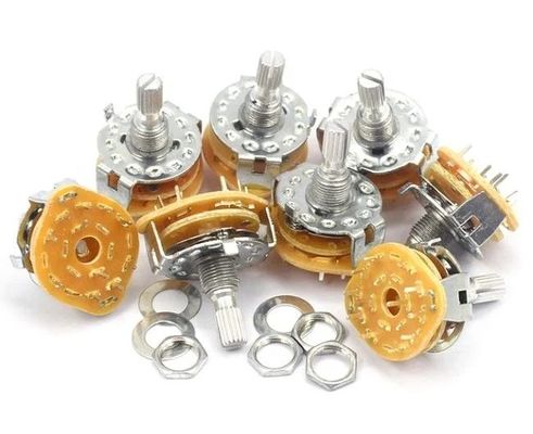 4極5位置回転スイッチ RS25-1-12 シャフト 500V 50-60Hz 1分回転電圧選択スイッチ